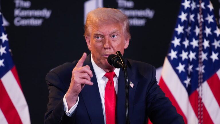 Trump orders easing of commercial spaceflight rules, in boon to Musk’s SpaceX
